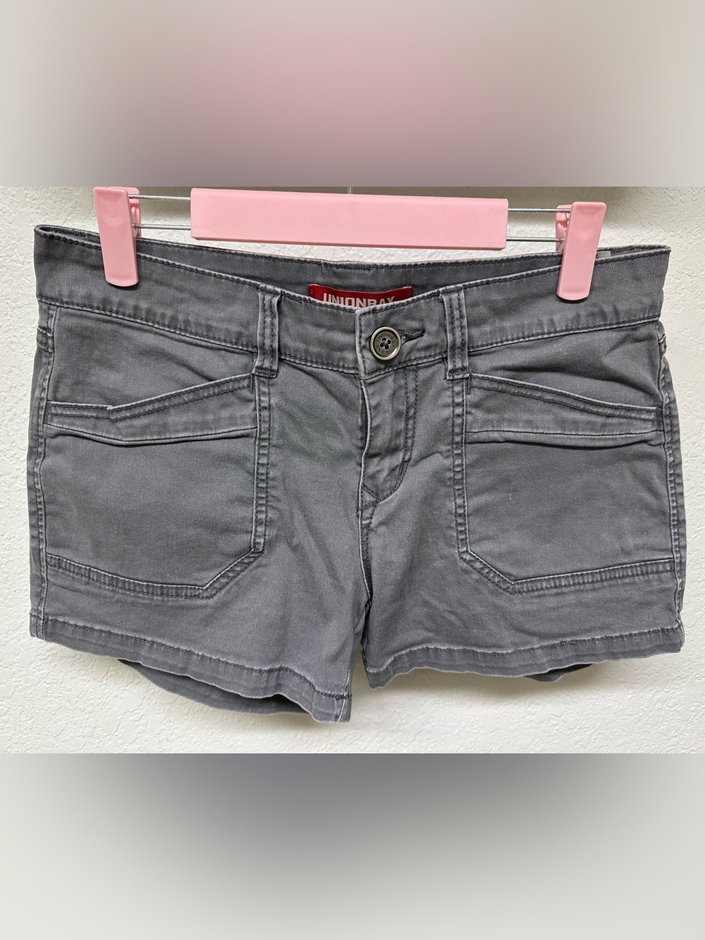 UNIONBAY Juniors Gray Delaney Shorts EUC